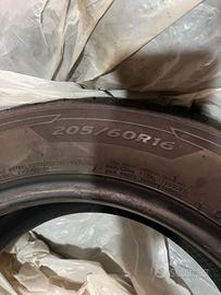 4 Gomme HANKOOK VENTUS PRIME 3 205/60 R16 96W