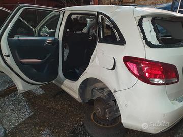 MERCEDES W246 MOTORE K9K TIPO 607951
