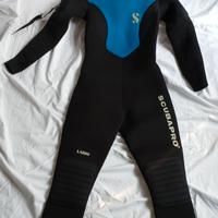 SCUBAPRO muta semistana