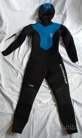 SCUBAPRO muta semistana