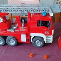 Camion dei pompieri Bruder