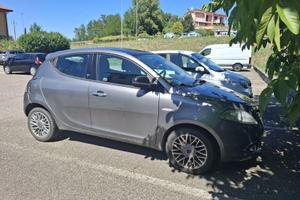 Auto Lancia Y10, anno 2011, benzina