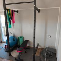 Rack fissa a parete con bilanciere panca e 2 pesi 