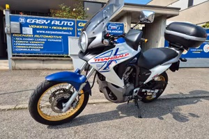 MOTO USATA IN PERFETTO STATO