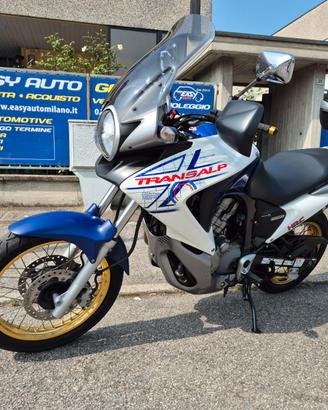MOTO USATA IN PERFETTO STATO