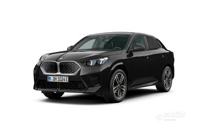BMW iX2 eDrive 20 Special Edition