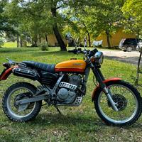 Honda Dominator 650