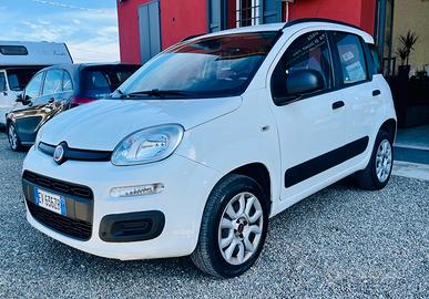 Fiat Panda 0.9 TwinAir Turbo Natural Power Lounge