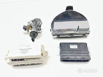 KIT CHIAVE MITSUBISHI Space Star Serie (A00) 1860D