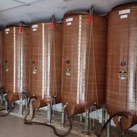 Cisterna per vino o alimenti  botte  cisterne
