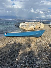 Barca canadian 4.30 in ottime condizio