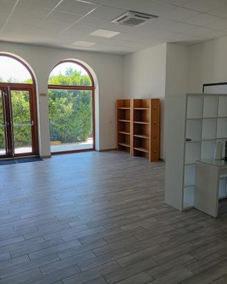 Locale uso ufficio
