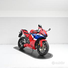 Honda CBR 600 - 2024