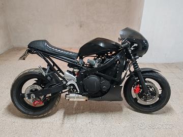 Suzuki GSX 650 F Iscritta asi