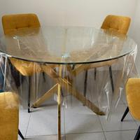 ✨ Set tavolo + 4 sedie  – pari al nuovo ✨