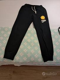pantalone tuta
