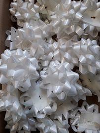 coccarde decorative bianche 
