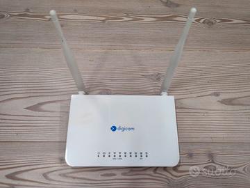 Digicom REW600-T02 router wireless Fast Ethernet