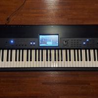 Korg KROME 88 Music Workstation con CUSTODIA