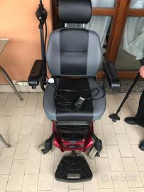 Sedia a rotelle elettrica Magicsan Mobility