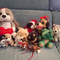 Cagnolini di peluche