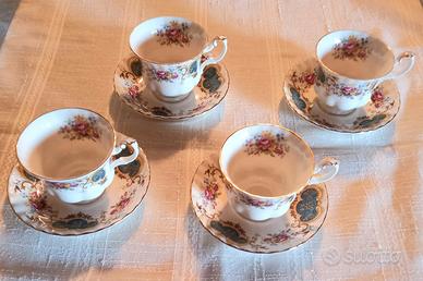 Set 4 Tazze da Tè con Piattini Royal Albert