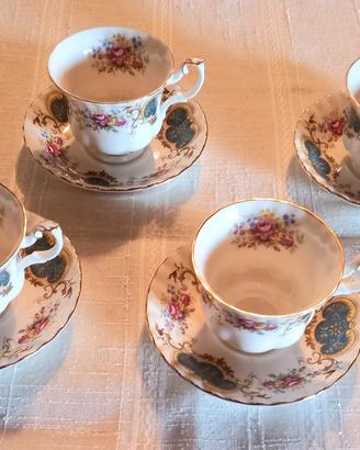 Set 4 Tazze da Tè con Piattini Royal Albert