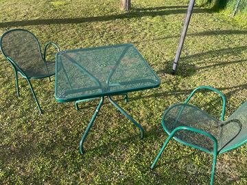 Tavolo da giardino sedie emu