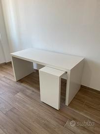 Scrivanie scrivania Malm Ikea