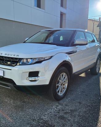 Land Rover Range Evoque 2.2 TD4 5p. Pure