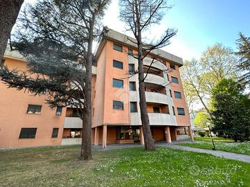 2 LOCALI A LEGNANO
