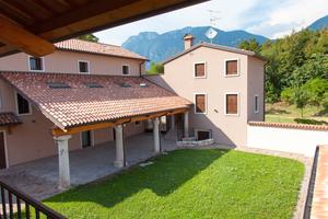 Albergo nuovo ristrutturato ai piedi del Summano