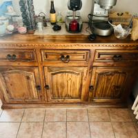 Credenza in legno massello