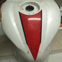 Serbatoio Yamaha R6 2006/07.