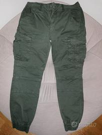 Pantaloni Verdi