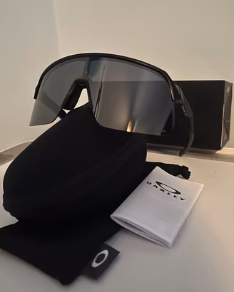 Oakley Sutro Lite 