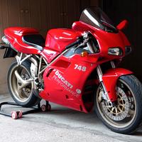 Ducati 748 2000