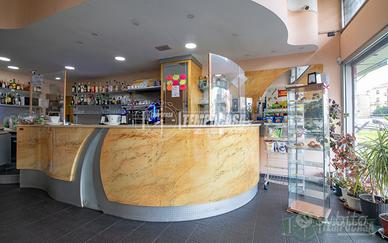 Negozio a Sesto San Giovanni 3 locali