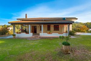 Splendida villa immersa nel parco del Monte Arci