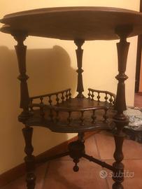 Tavolino antico