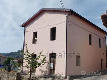 Casale a Camporosso