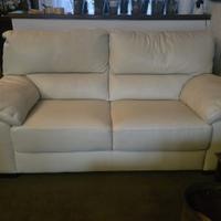 2 divani pelle bianca Poltrone e Sofà