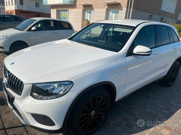 Mercedes GLC 220 D 4 MATIC