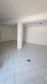 Locale uso deposito 50 mq - Abbiadori
