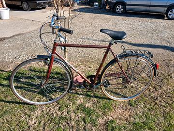 bicicletta uomo e donna