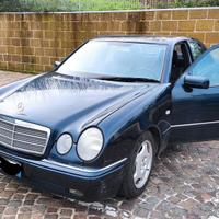 Mercedes Classe E 220 CDI  ASI    WS210 manuale