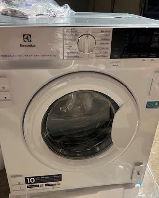 Lavatrice-Asciugatrice Electrolux PerfectCare 700