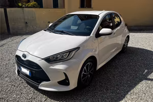 Toyota Yaris Trendy – Full Optional