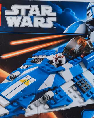 LEGO Star Wars 8093-Plo Koon's Jedi Starfighter
