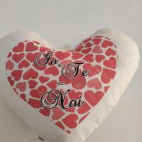 Cuscino a forma di cuore